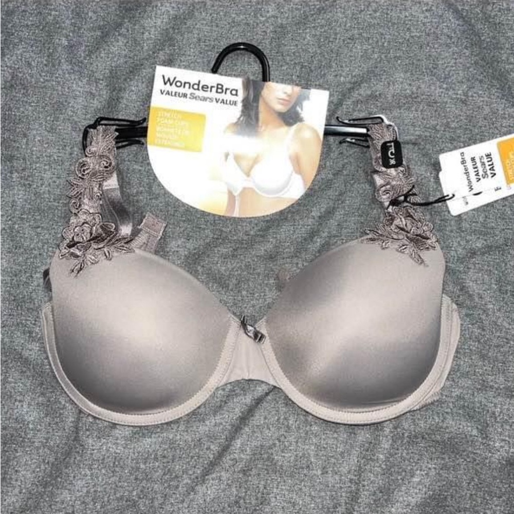 WonderBra Valeur Sears Value .Gray 36C. Stretch Foam Cups